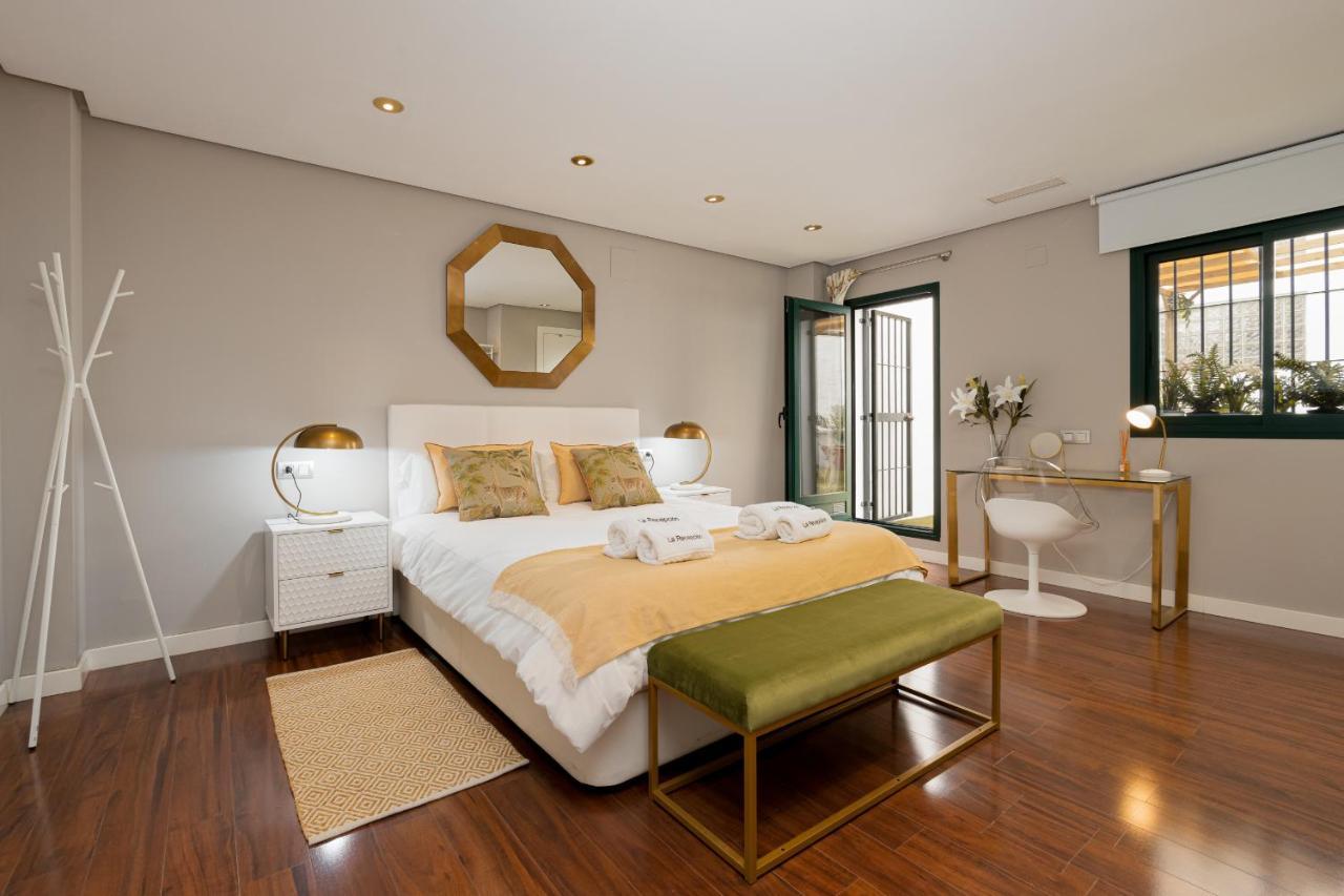 Апартаменти C30 Deluxe Studio With Terrace Into Cathedral Square Малага Екстер'єр фото